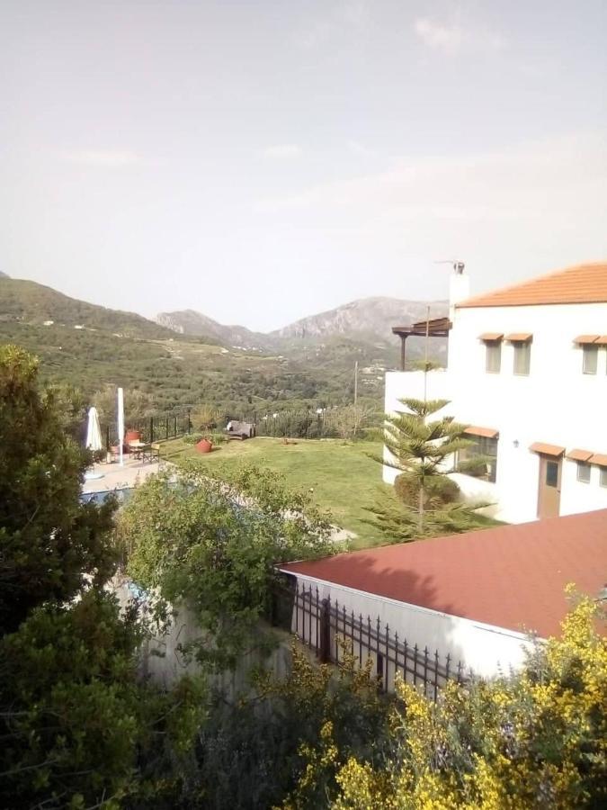 Villa Spiti Louloudis Spilion Ngoại thất bức ảnh